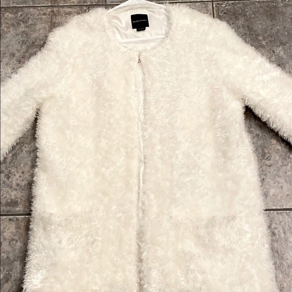 GUESS by Marciano Women's Lizzie Faux-Fur Coat. - Picture 6 of 15